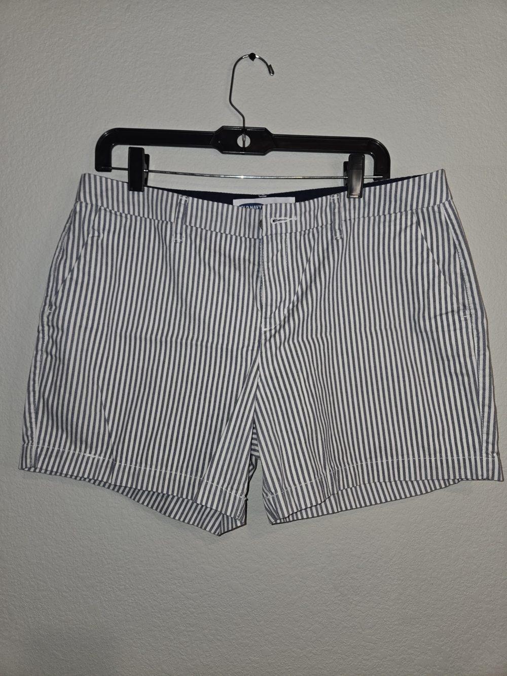 Old Navy Navy and White Striped Women’s Shorts
